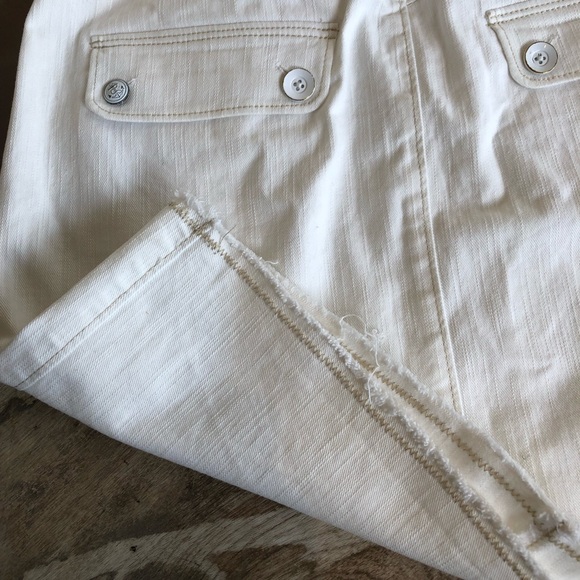 ANTHROPOLOGIE Denim Nautical Sailor Anchor Buttons Style Cute Fringed Skirt Sz 2 - Picture 5 of 8